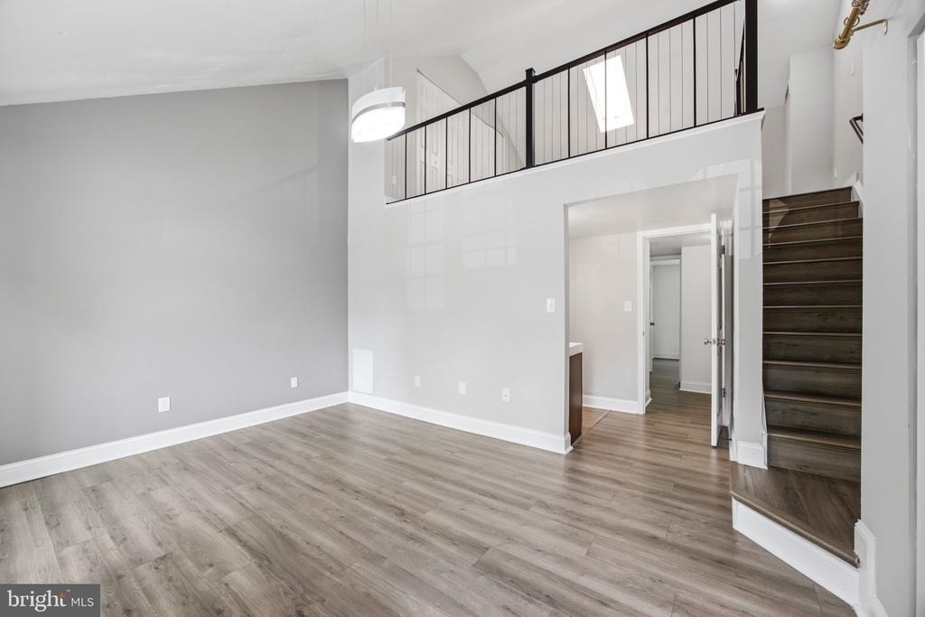 8609 Hawk Run Terrace - Photo 15