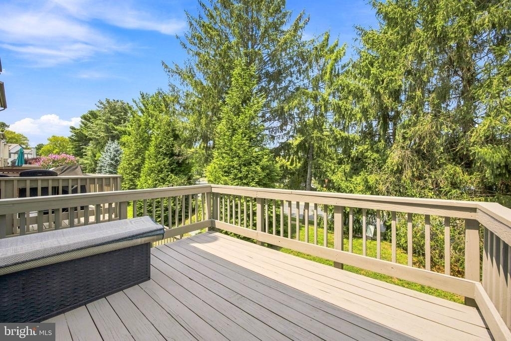 8609 Hawk Run Terrace - Photo 10