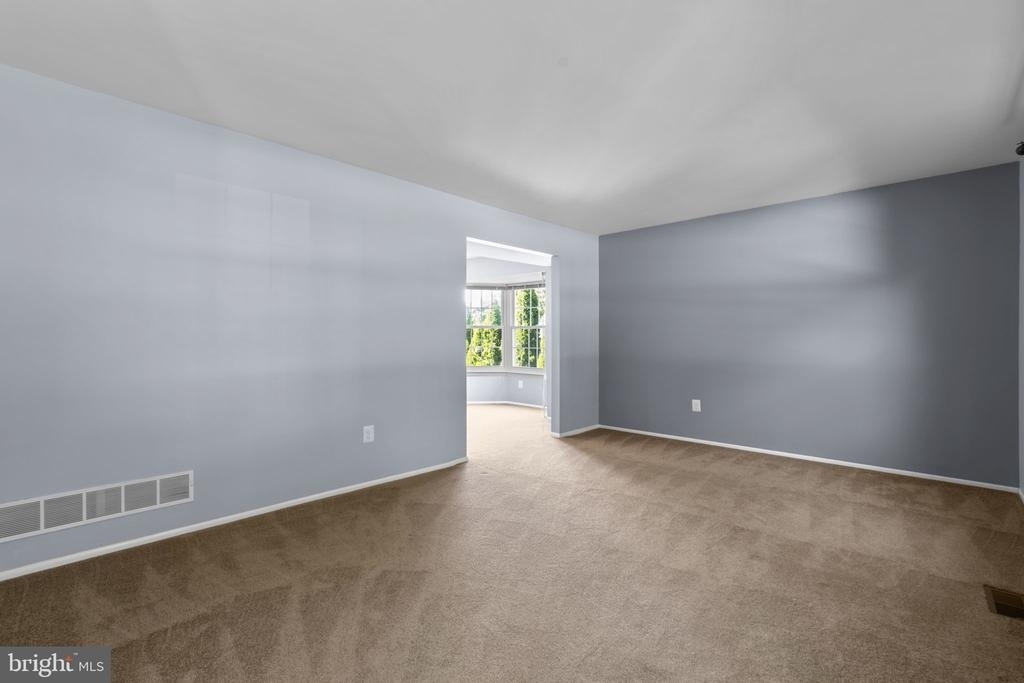 4706 Bates Drive - Photo 17