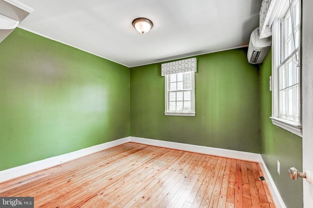 8345 Main Street - Photo 13