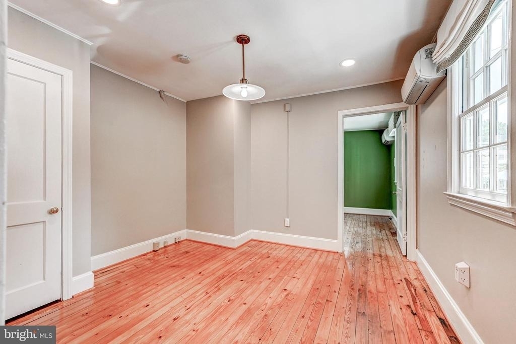 8345 Main Street - Photo 9