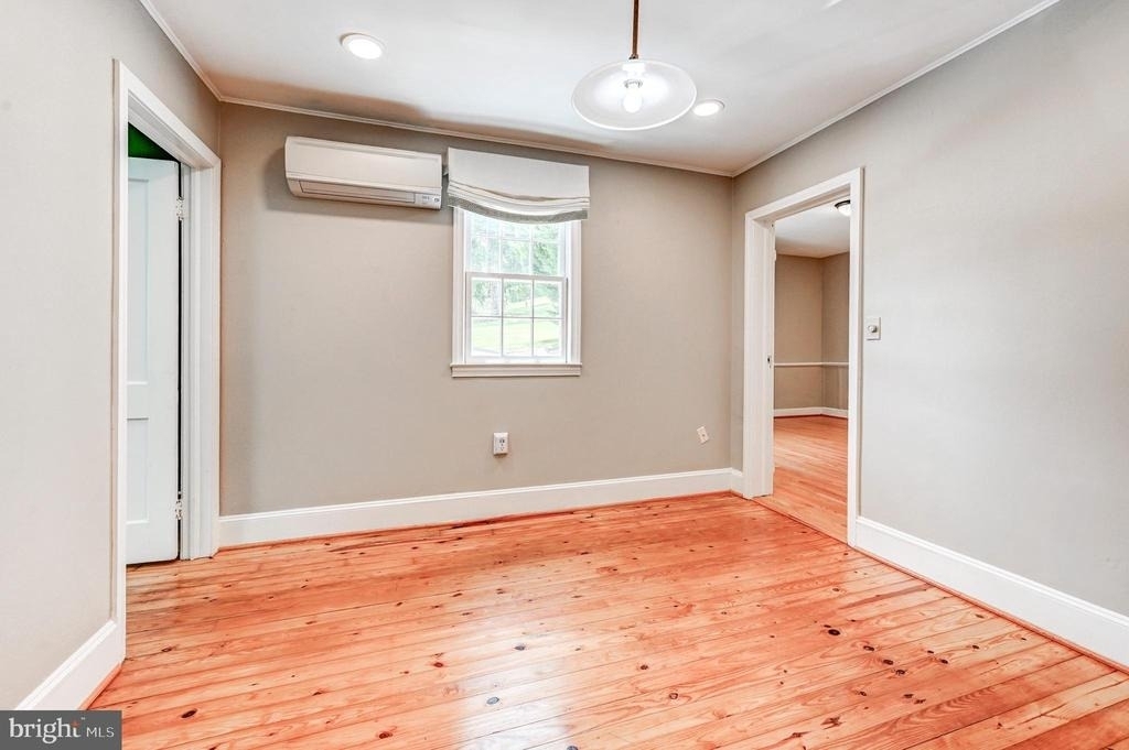 8345 Main Street - Photo 10