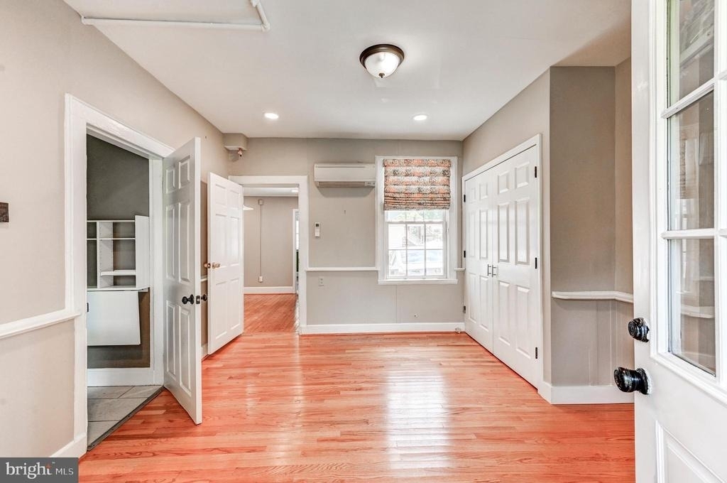 8345 Main Street - Photo 3
