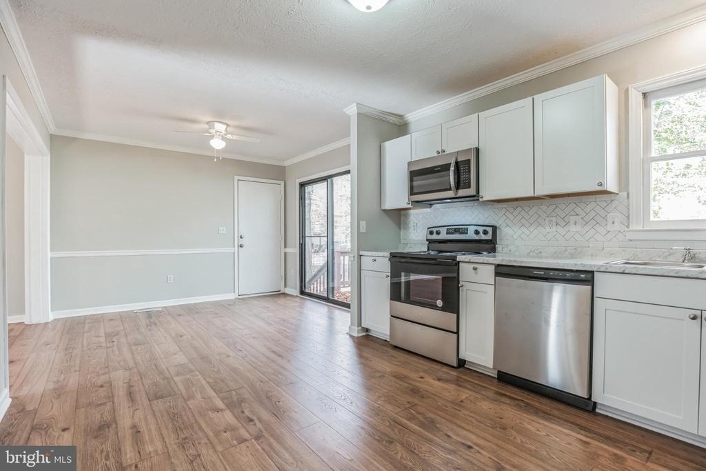 670 White Rock Road - Photo 2