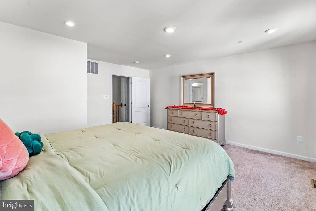 4520 Reaney Ln - Photo 12