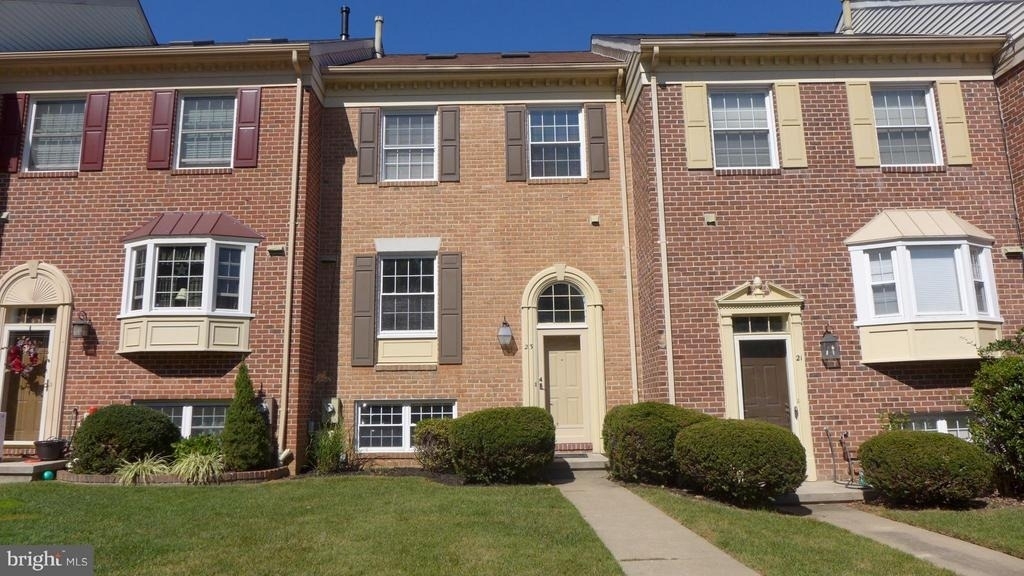 23 Valley Crossing Circle - Photo 0