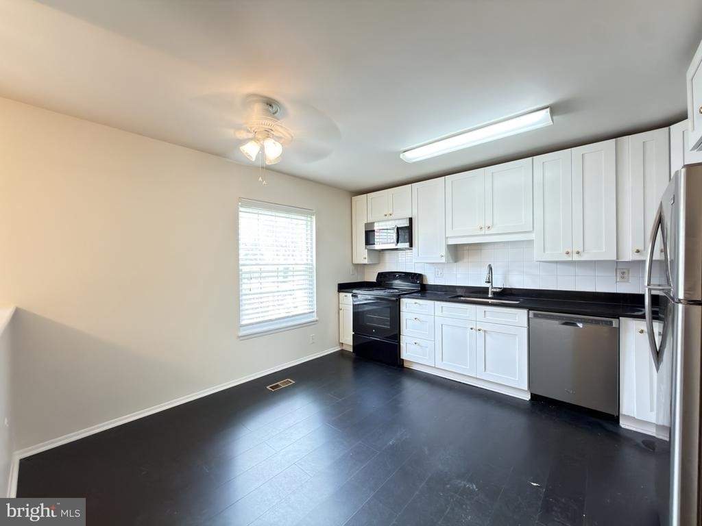 23 Valley Crossing Circle - Photo 5