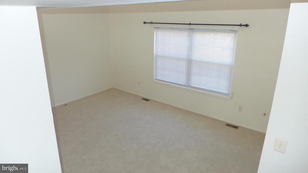 23 Valley Crossing Circle - Photo 8
