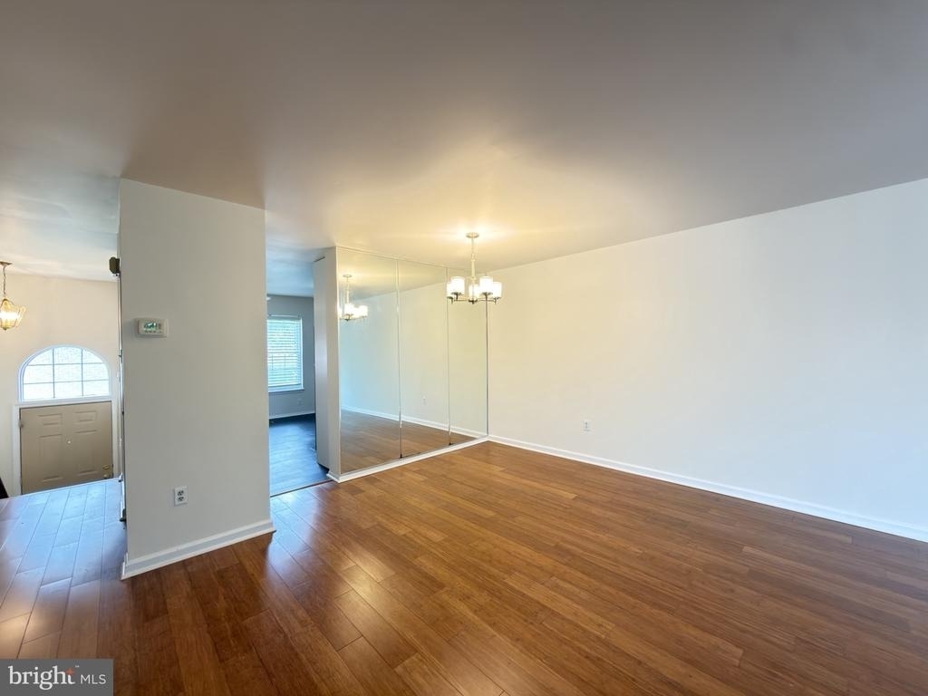 23 Valley Crossing Circle - Photo 3