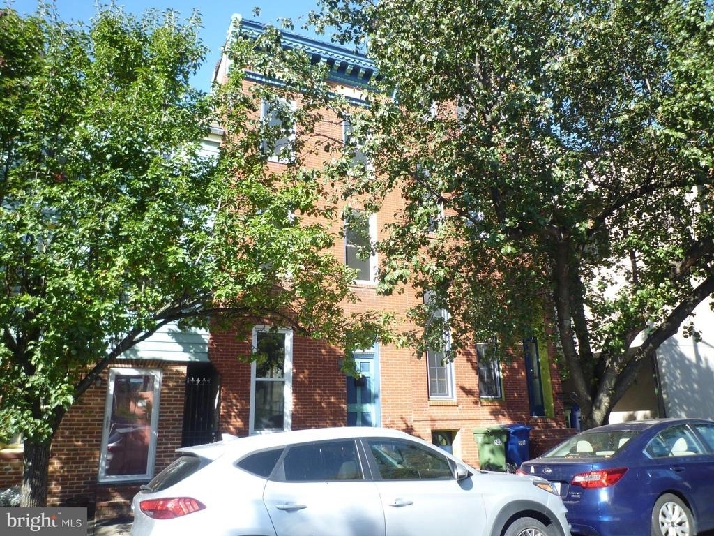 504 S Washington Street - Photo 1