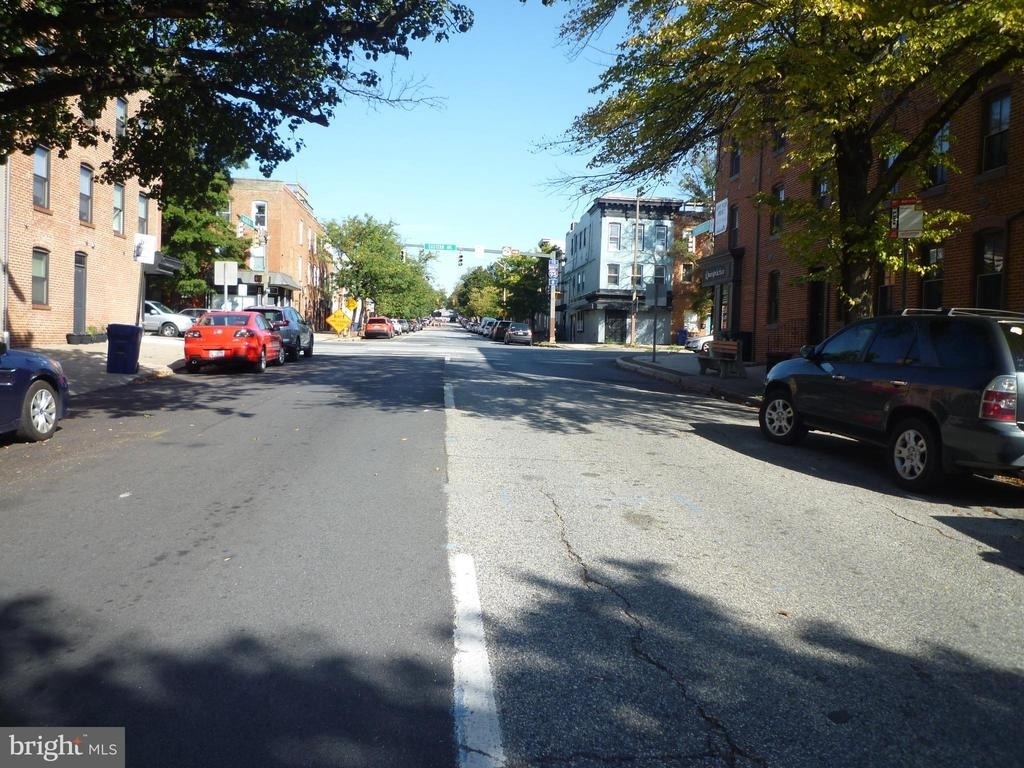 504 S Washington Street - Photo 2