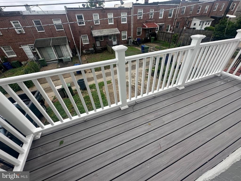 125 N Monastery Avenue - Photo 17