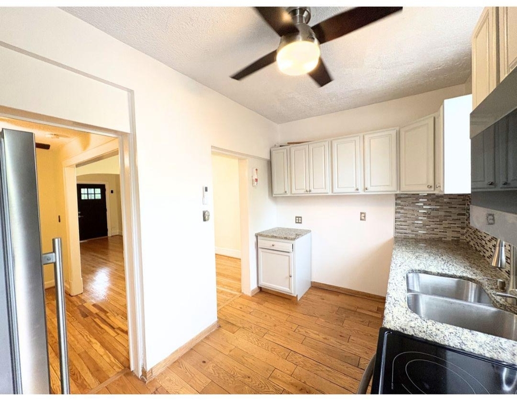 5106 7th Street Nw - Photo 15