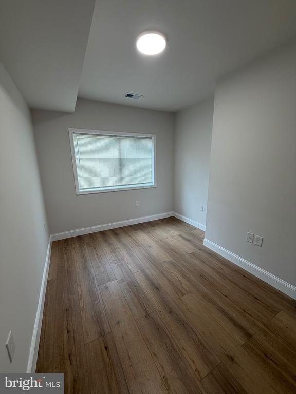 2801 Q Street Se - Photo 6