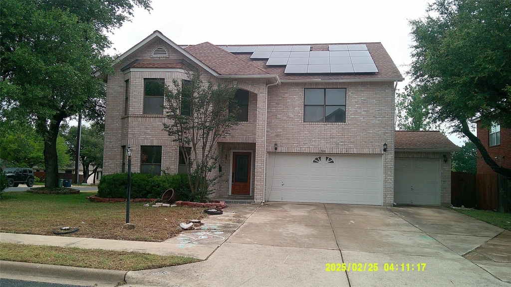 1300 Chalk Ln - Photo 0
