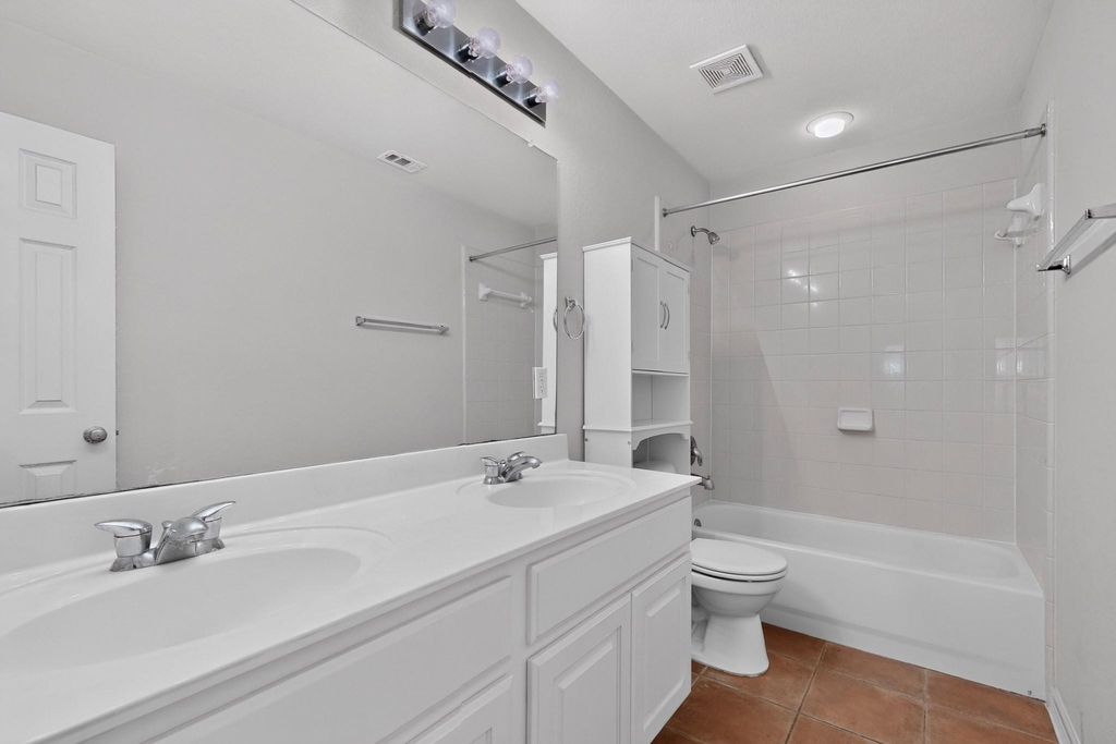 13809 Field Spar Dr - Photo 17