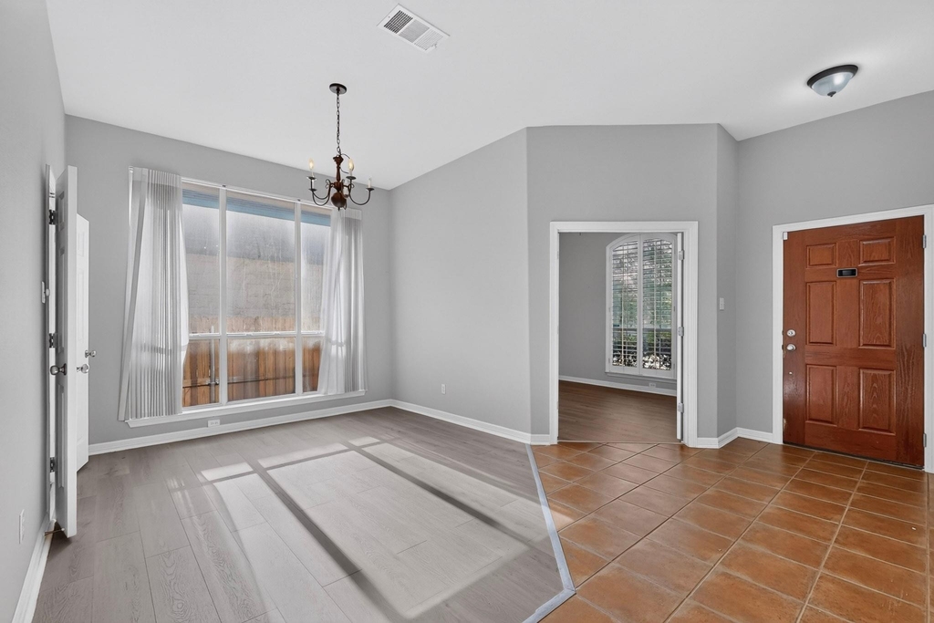 13809 Field Spar Dr - Photo 3