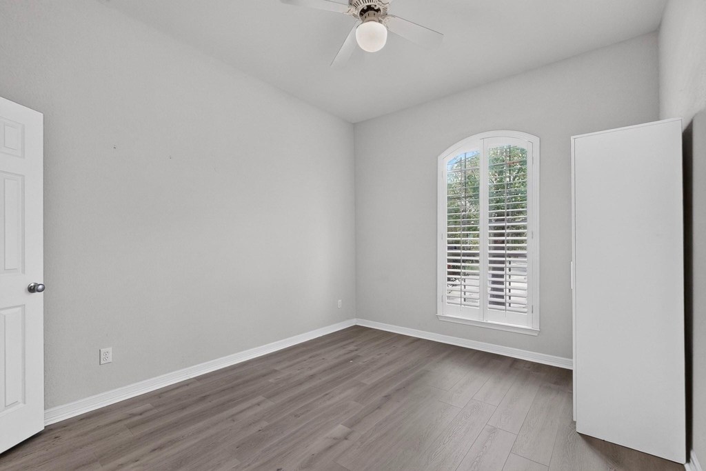 13809 Field Spar Dr - Photo 23