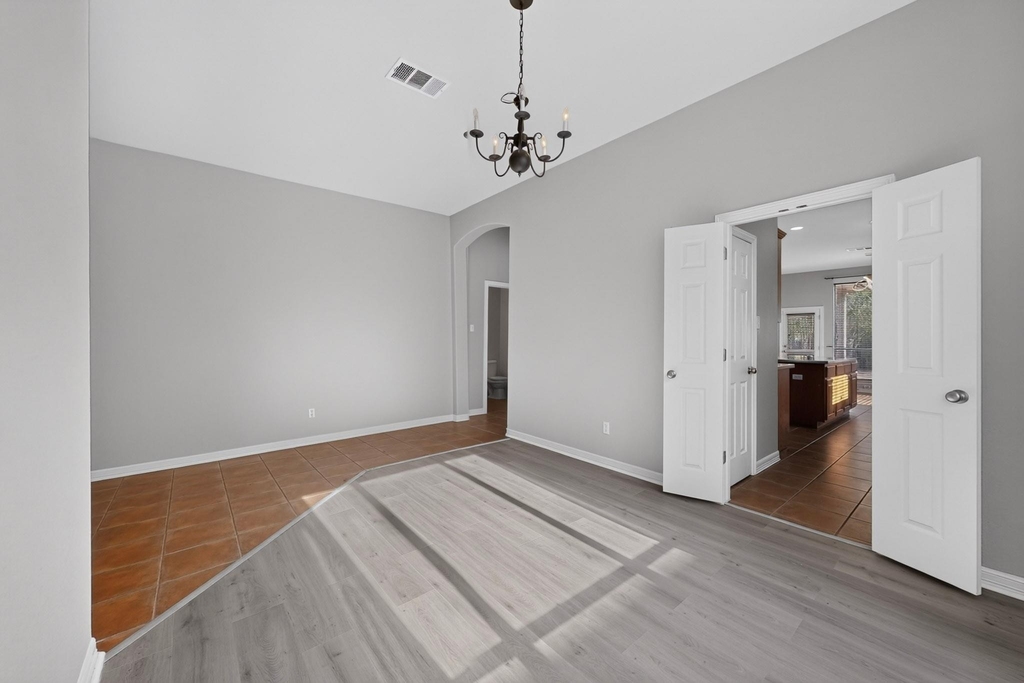 13809 Field Spar Dr - Photo 4