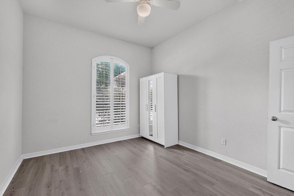 13809 Field Spar Dr - Photo 27