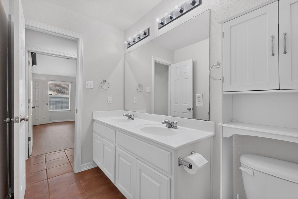 13809 Field Spar Dr - Photo 18
