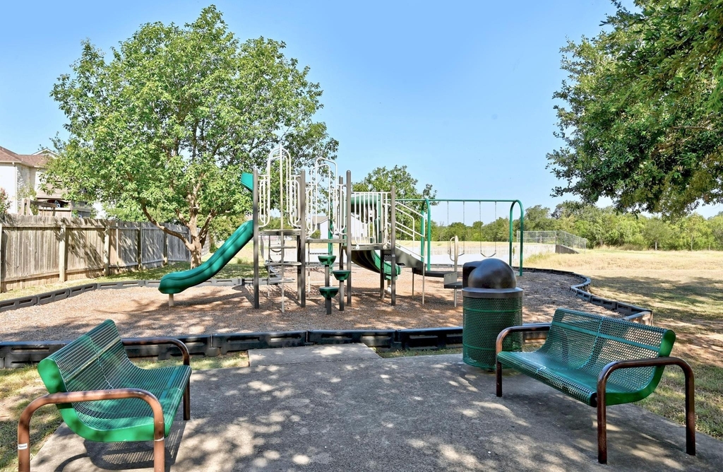 2412 Regal Park Ln - Photo 34