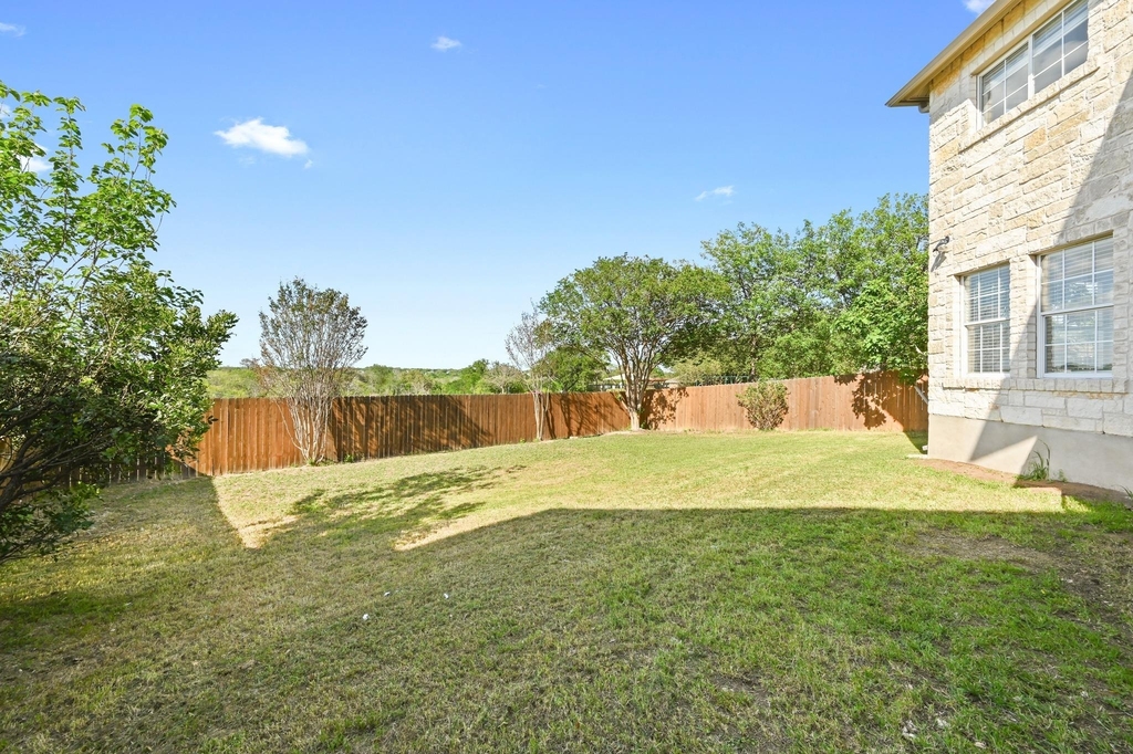 2412 Regal Park Ln - Photo 32