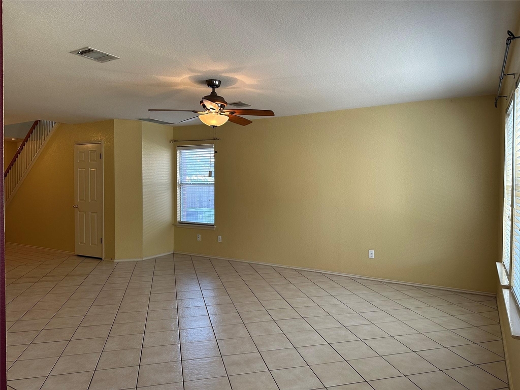 3509 Ruby Red Dr - Photo 1