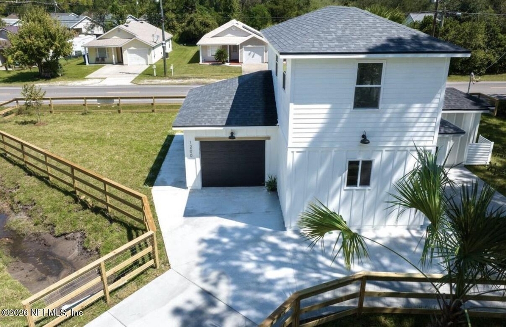 1200 N Clay Street - Photo 0