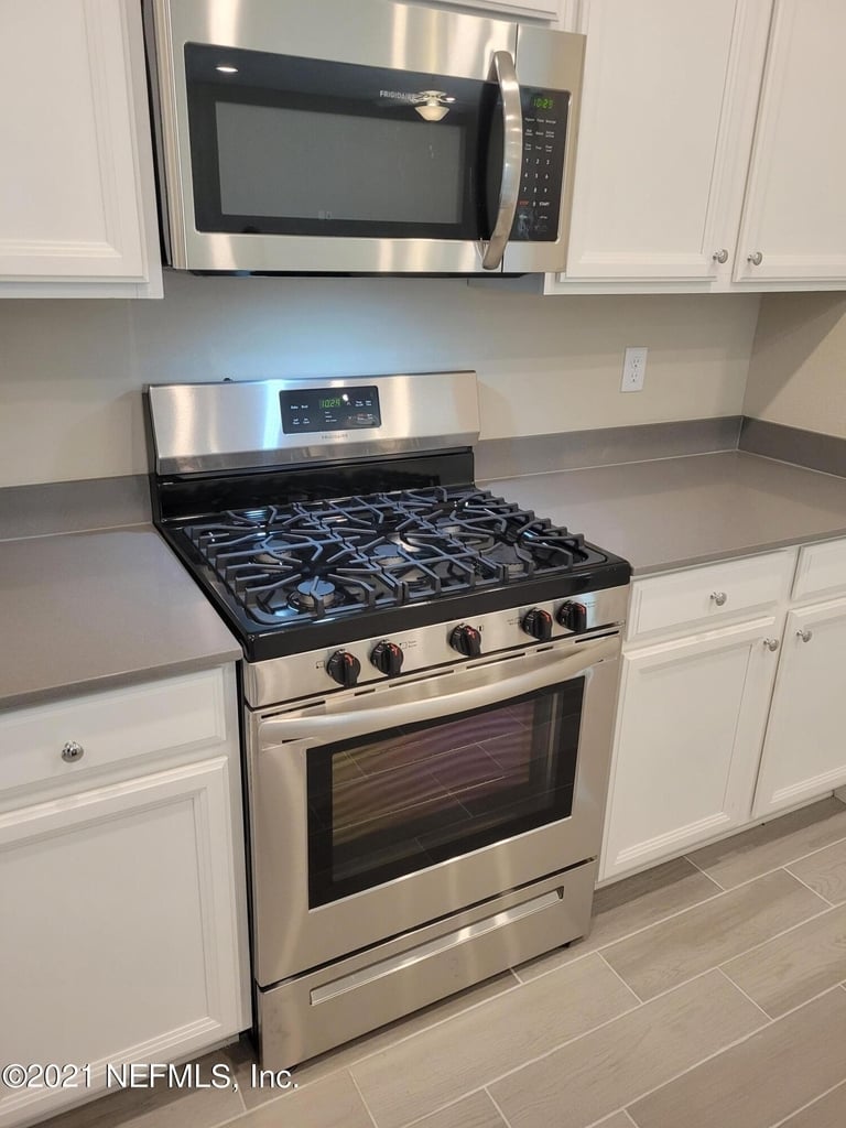 95 Bloomfield Way - Photo 2