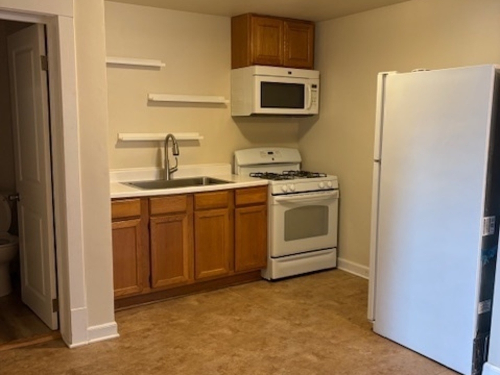 847 Hannah Avenue - Photo 7