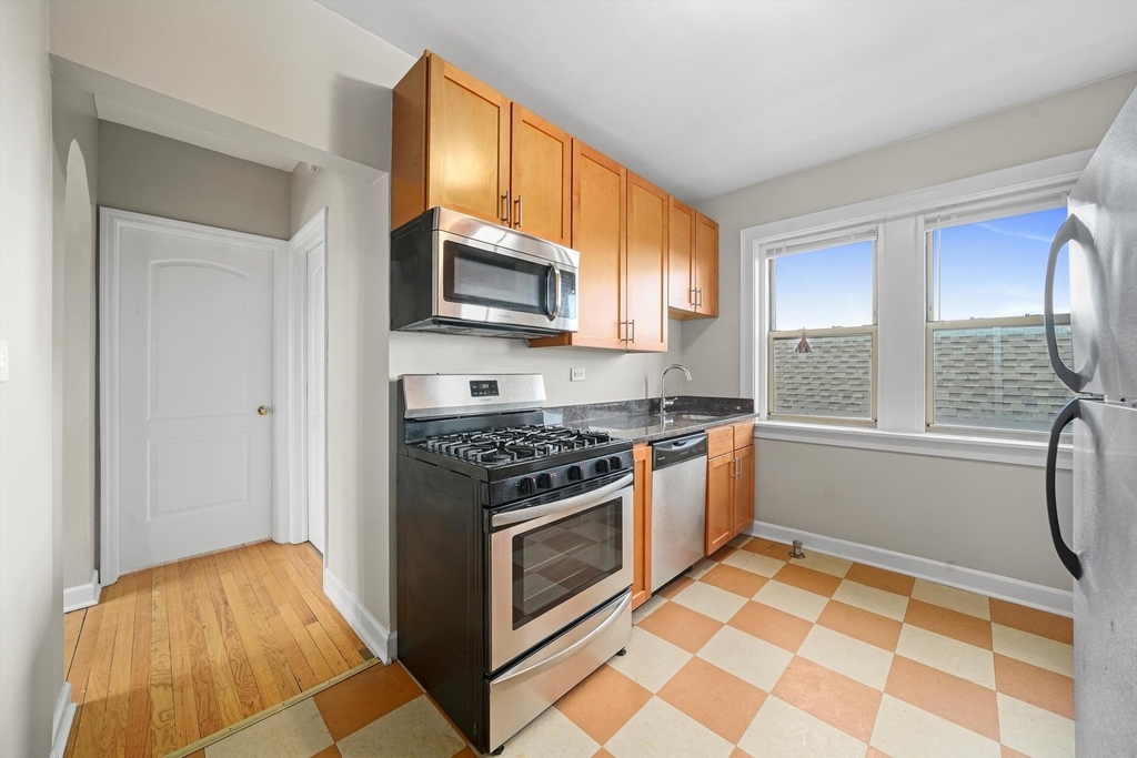 316 Sherman Avenue - Photo 12