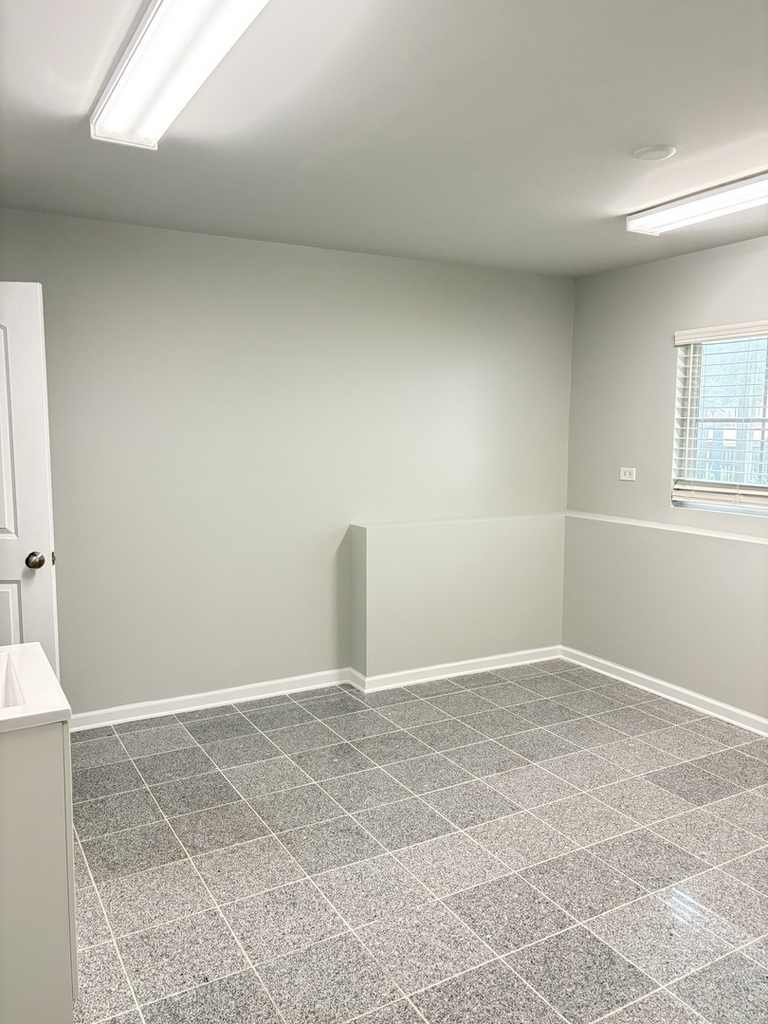 429 Grosvenor Lane - Photo 12