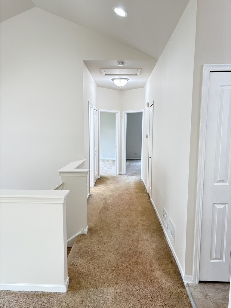 429 Grosvenor Lane - Photo 7