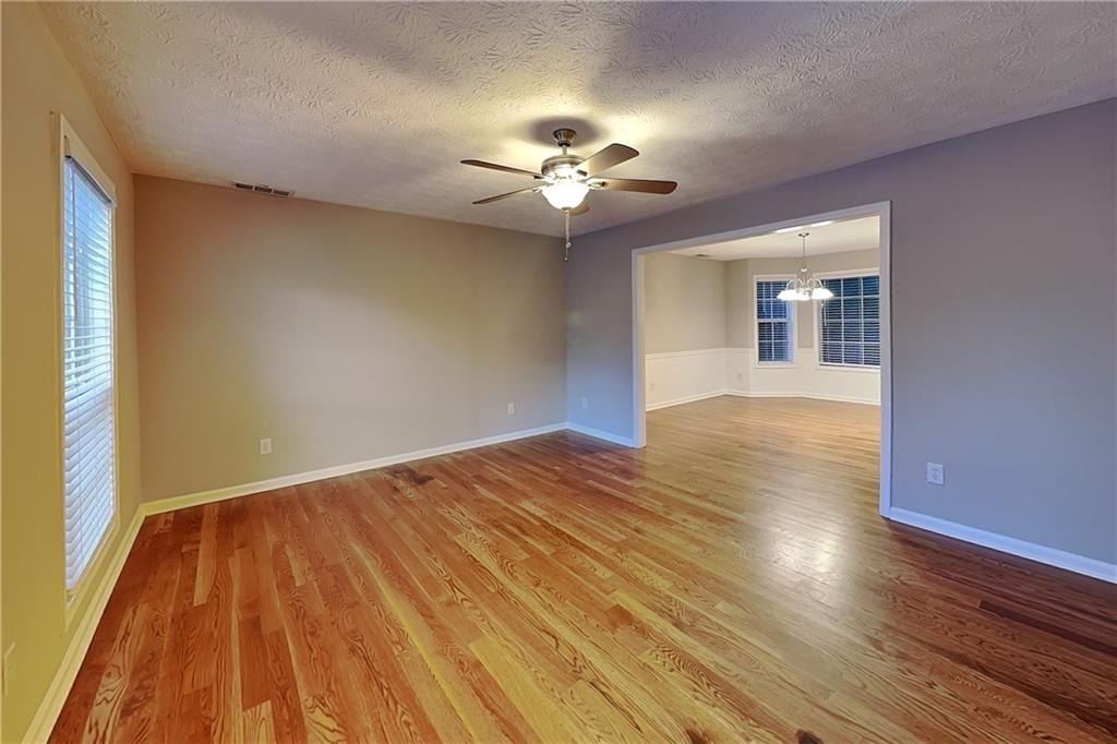 5027 Wesleyan Drive - Photo 3