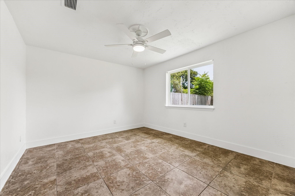 10111 Limewood Lane - Photo 7