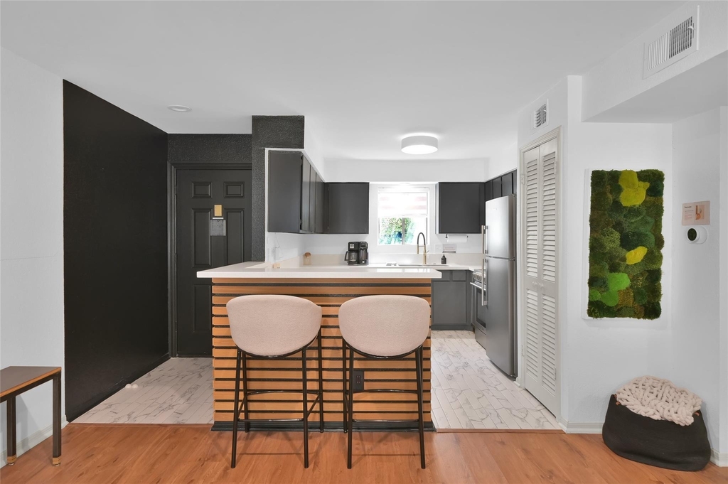 12100 Melville Drive - Photo 8