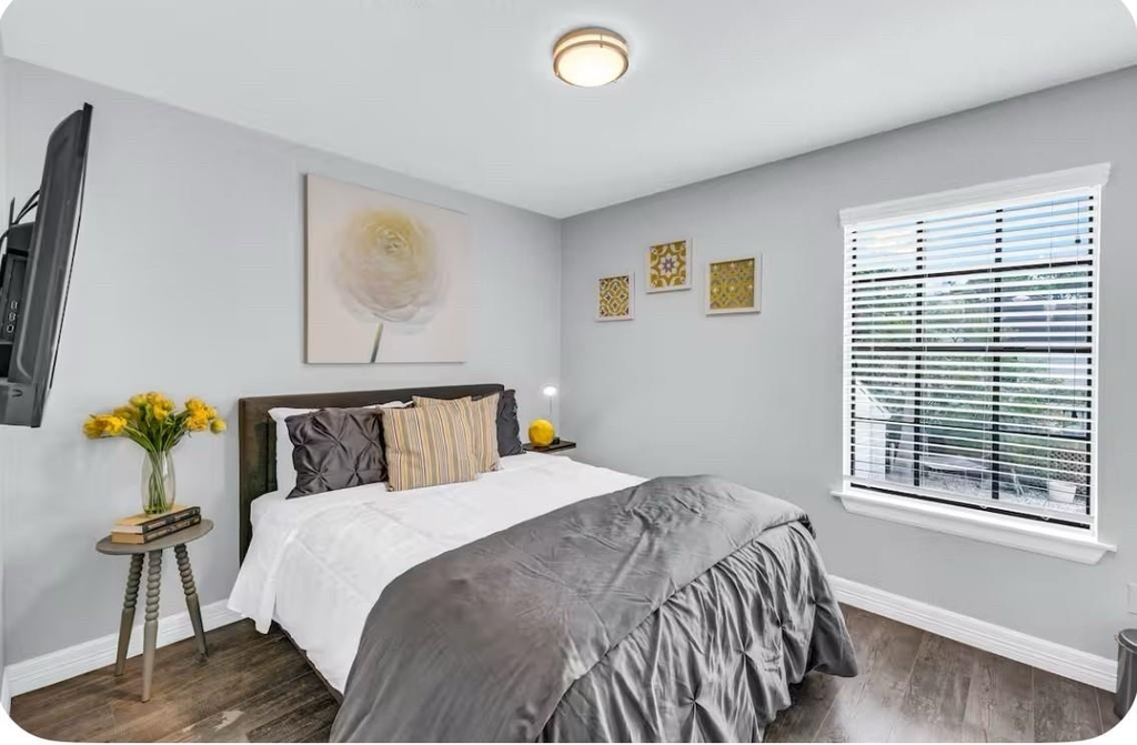 7606 Magnolia Shadows Lane - Photo 16