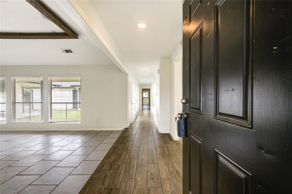 8107 Durklyn Lane - Photo 1