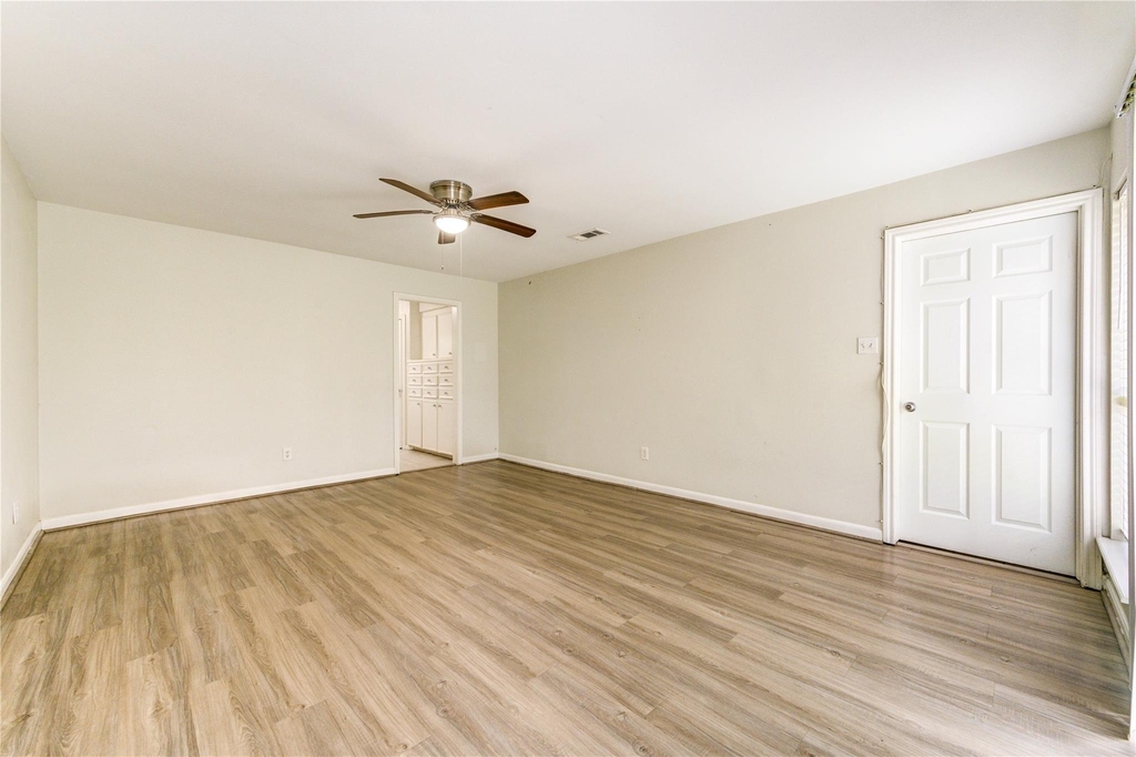 8107 Durklyn Lane - Photo 31