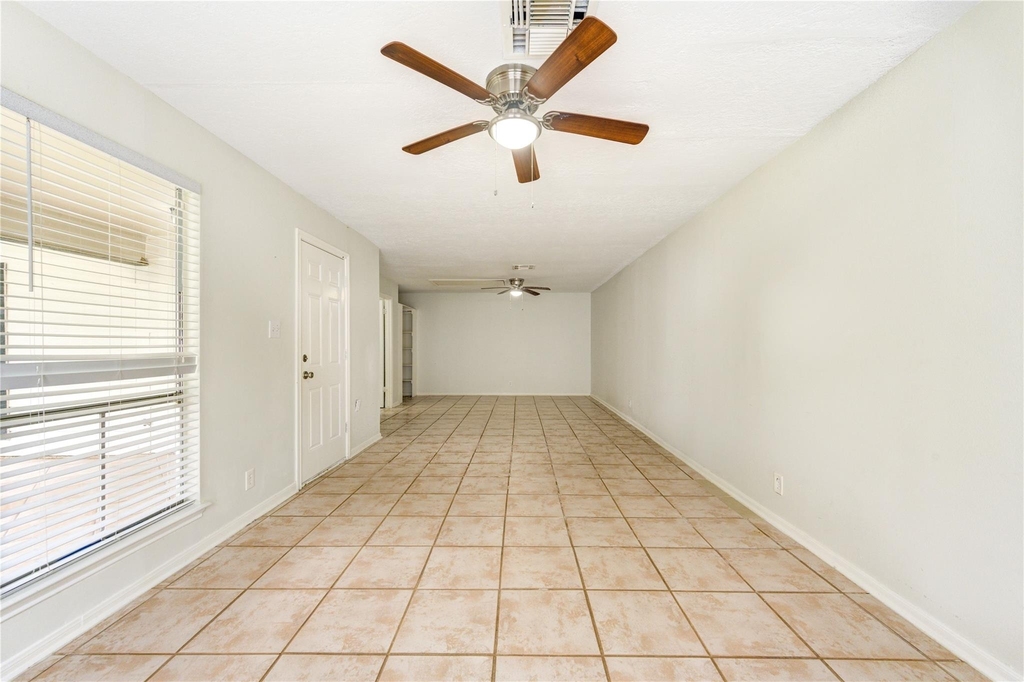 8107 Durklyn Lane - Photo 28