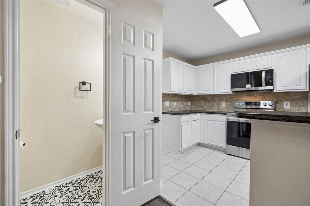 7 Wineberry Place - Photo 12