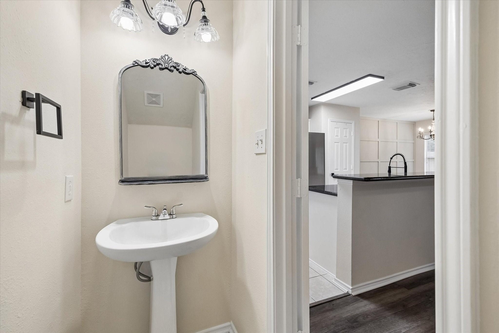 7 Wineberry Place - Photo 24