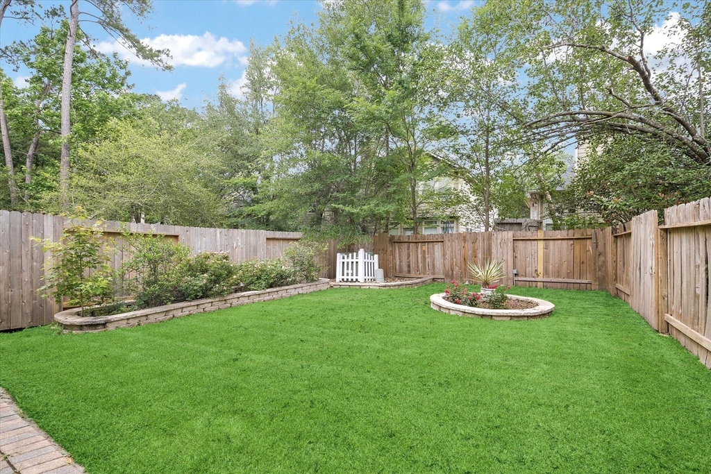 7 Wineberry Place - Photo 1