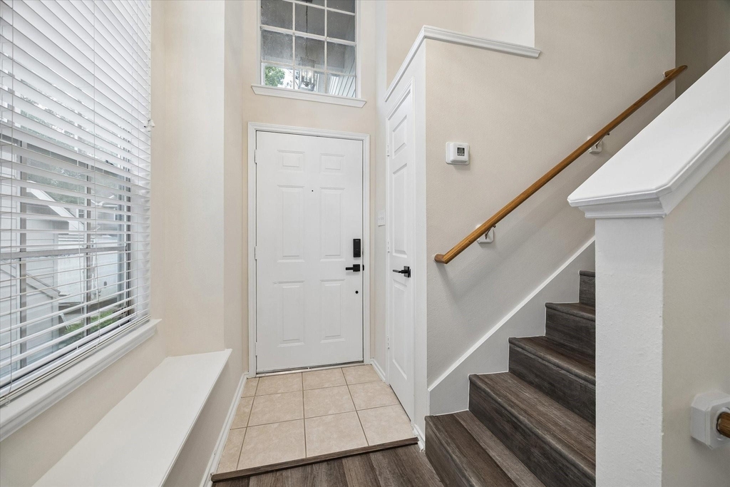 7 Wineberry Place - Photo 2