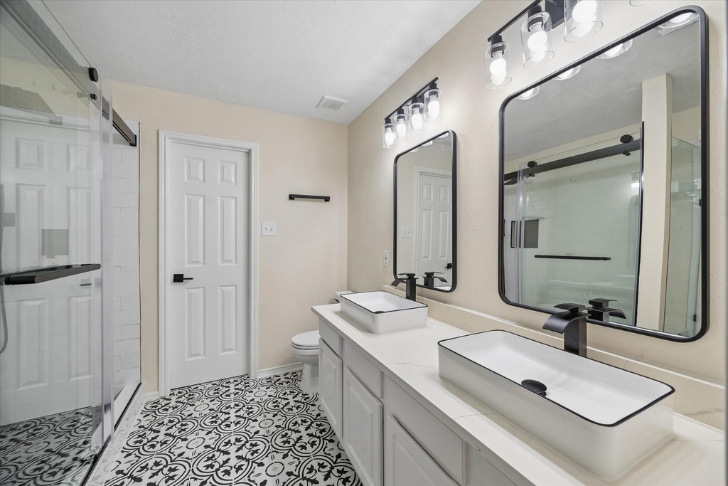 7 Wineberry Place - Photo 18