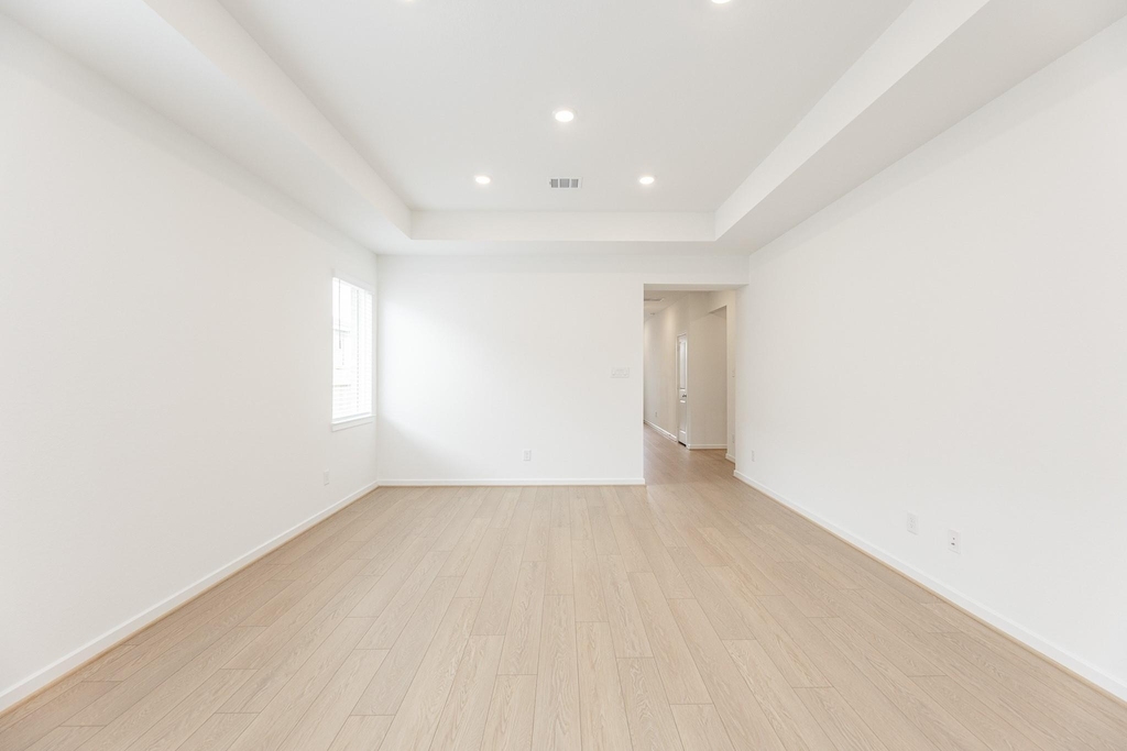9723 Rialto Heights Drive - Photo 8