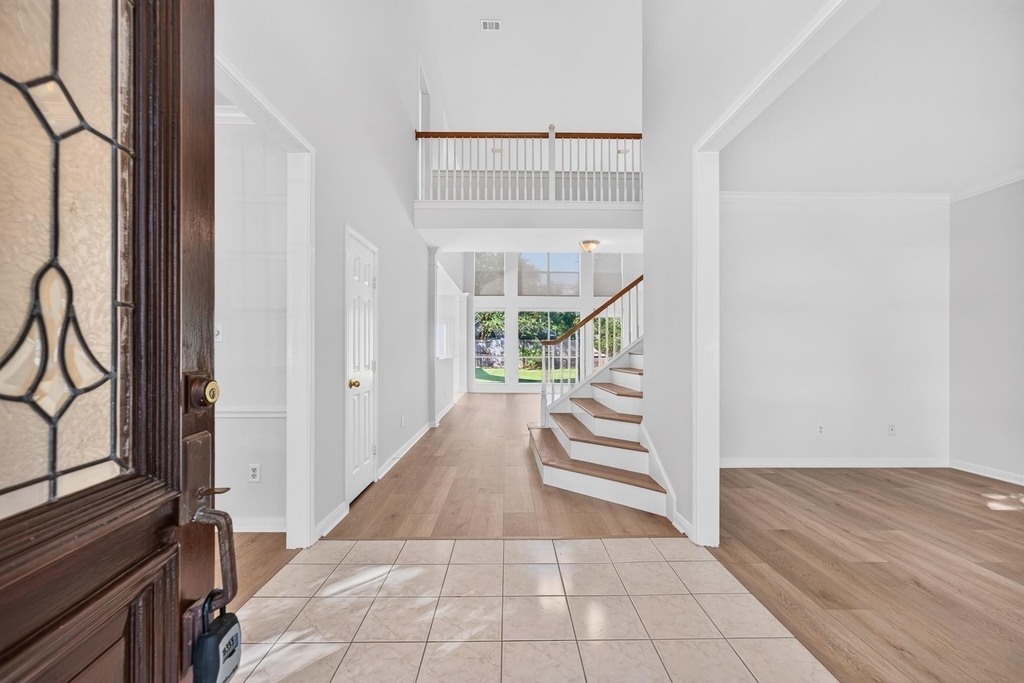1727 Emma Cove Court - Photo 3
