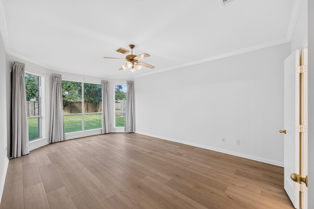 1727 Emma Cove Court - Photo 18
