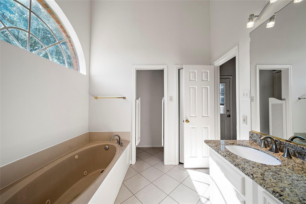 1711 S Medio River Circle - Photo 13
